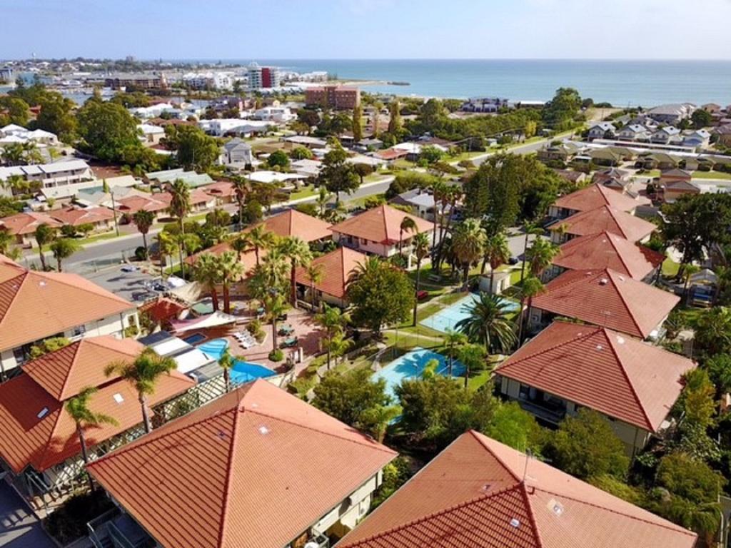 Mandurah Family Resort Esterno foto