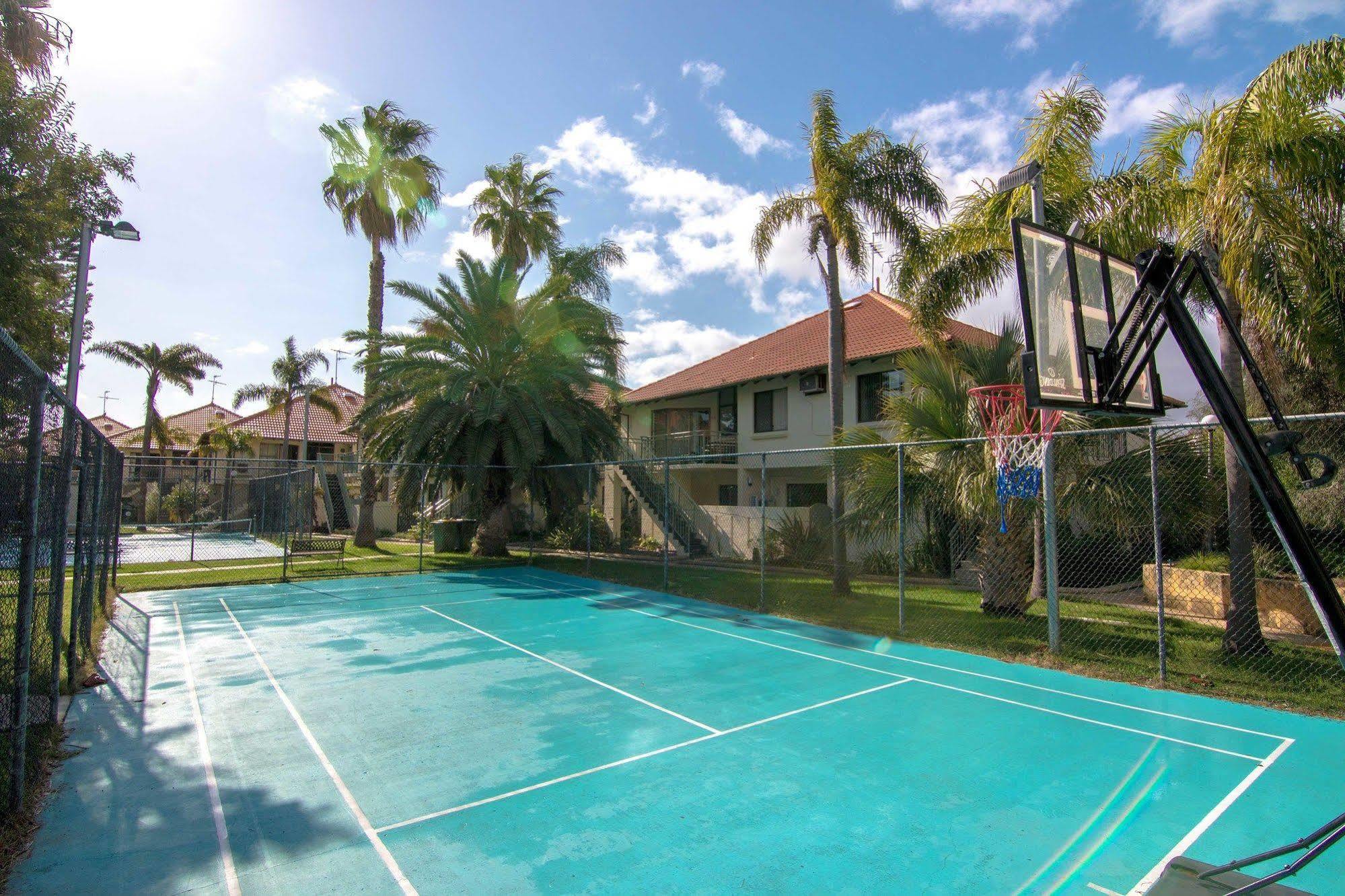 Mandurah Family Resort Esterno foto